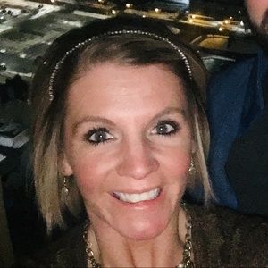 Meet your Posher, Kellie